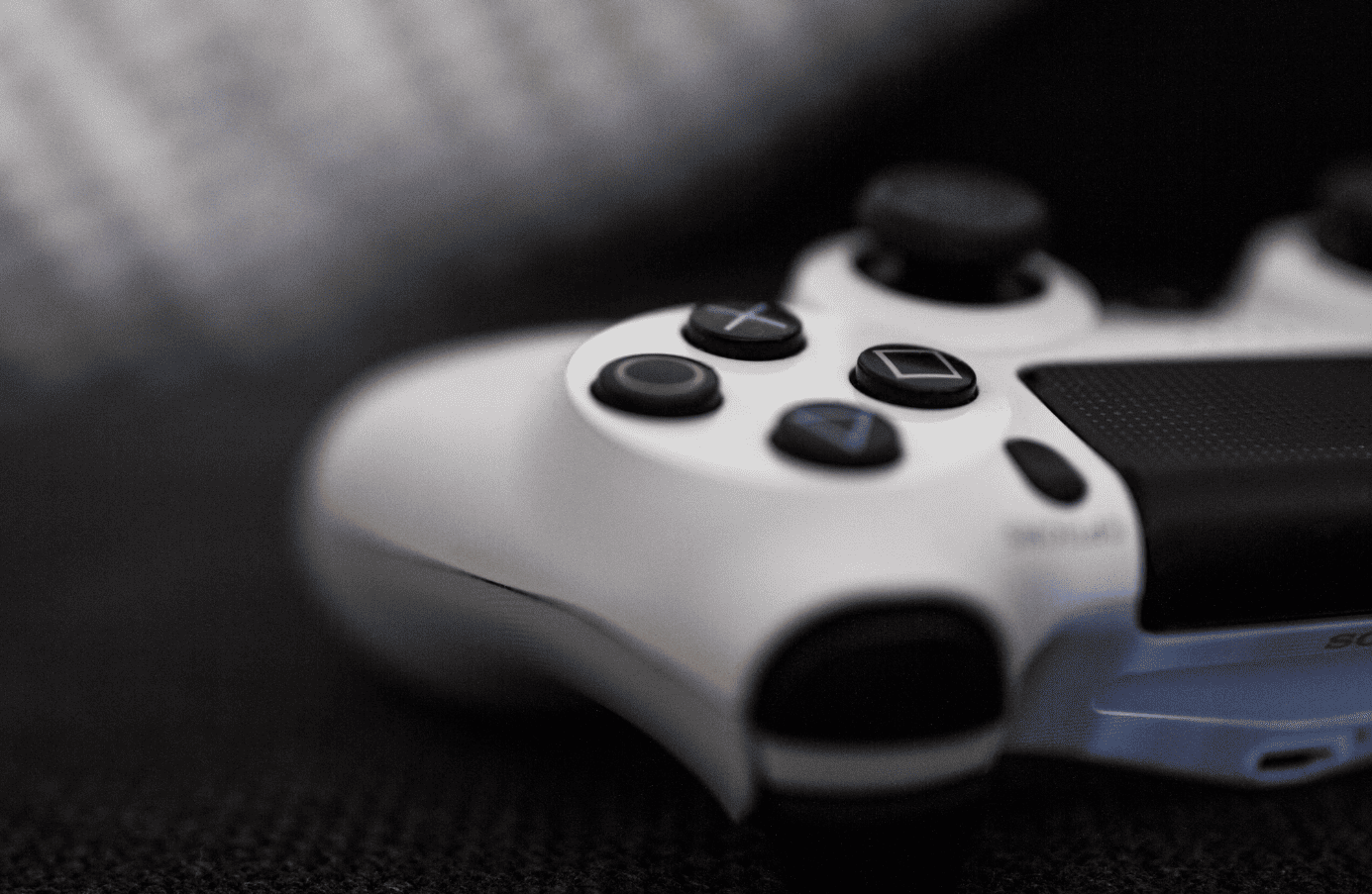 Геймпад Dualshock 4 від PlayStation 4